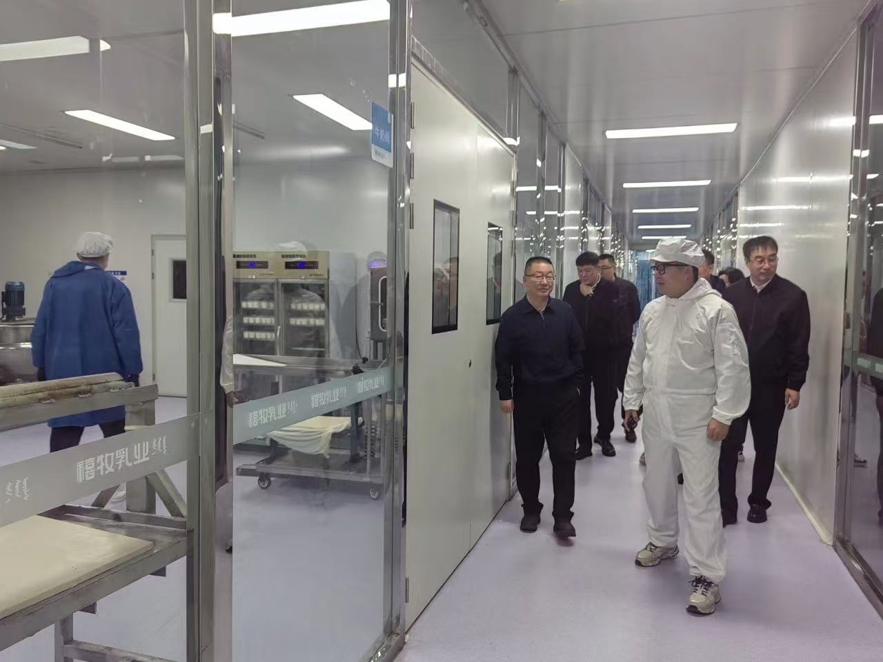 锡盟工商联开展“送政策、问需求、促发展”民营经济领域调研工作